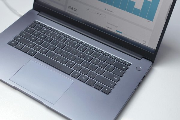 Revolutionizing web security: cutting-edge biometric authentication strategies using webauthn for web applications